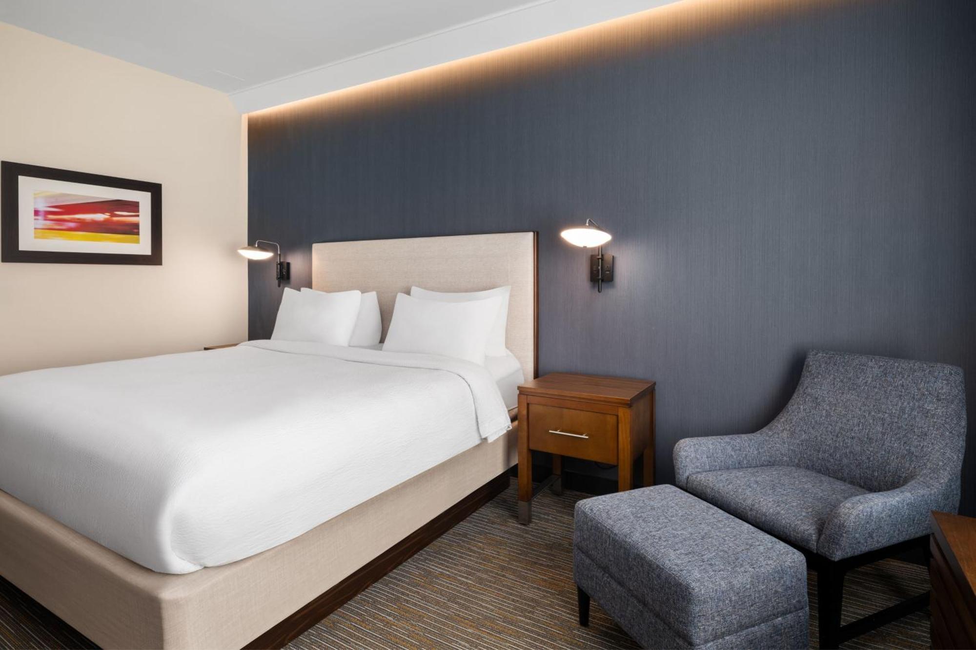 Готель Courtyard By Marriott Seattle Seatac Airport Екстер'єр фото